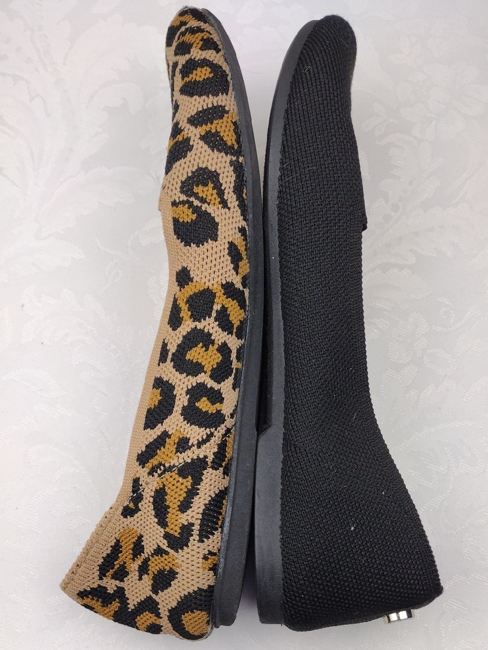 Steve Madden Tan Classic Leopard Print Fabric Upper Almond Toe Slip On Flat Shoe - Picture 11 of 16